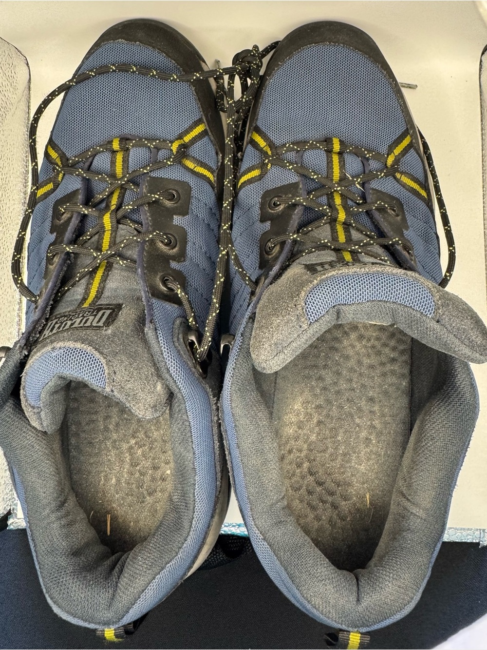 Duluth Trading Men’s 12M Blue Yellow Trail Hiking Shoes Outdoor